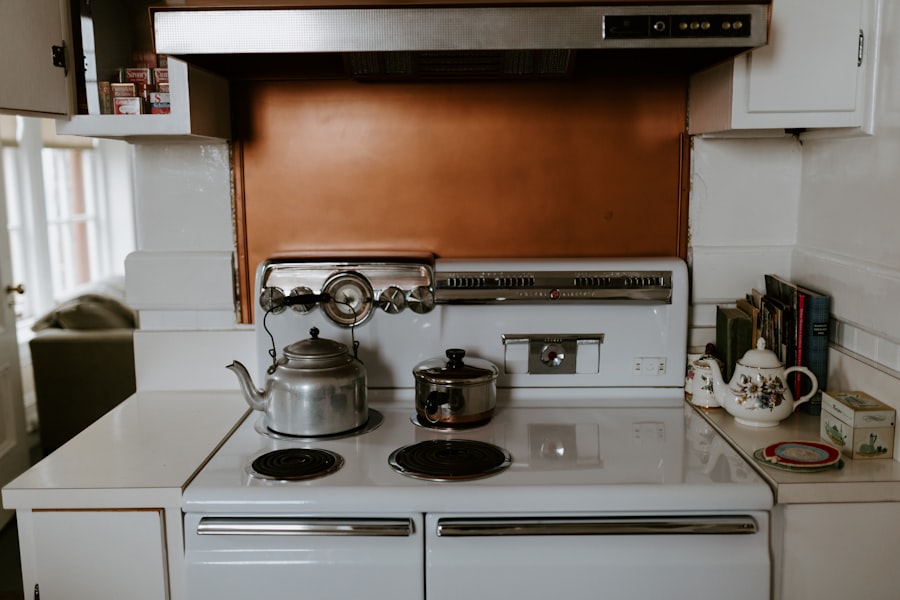 Kitchen Remodeling in Phoenix: Design Trends, Costs, and Contractor Selection Kitchen Remodeling Phoenix
